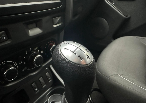 Dacia Duster cena 37900 przebieg: 132000, rok produkcji 2016 z Bogatynia małe 742